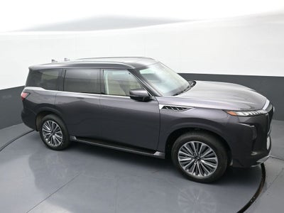 2025 INFINITI QX80 LUXE