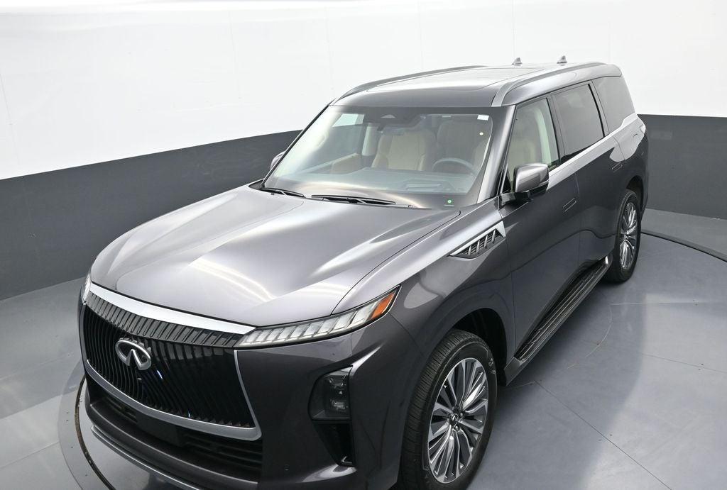 2025 INFINITI QX80 LUXE