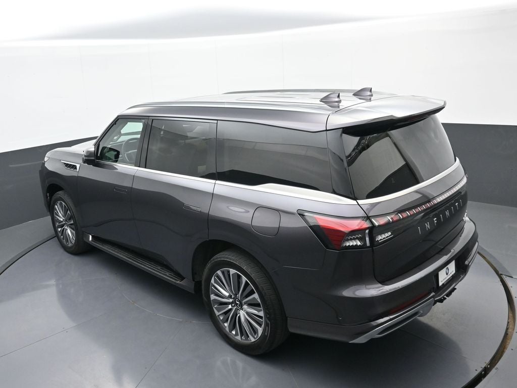 2025 INFINITI QX80 LUXE