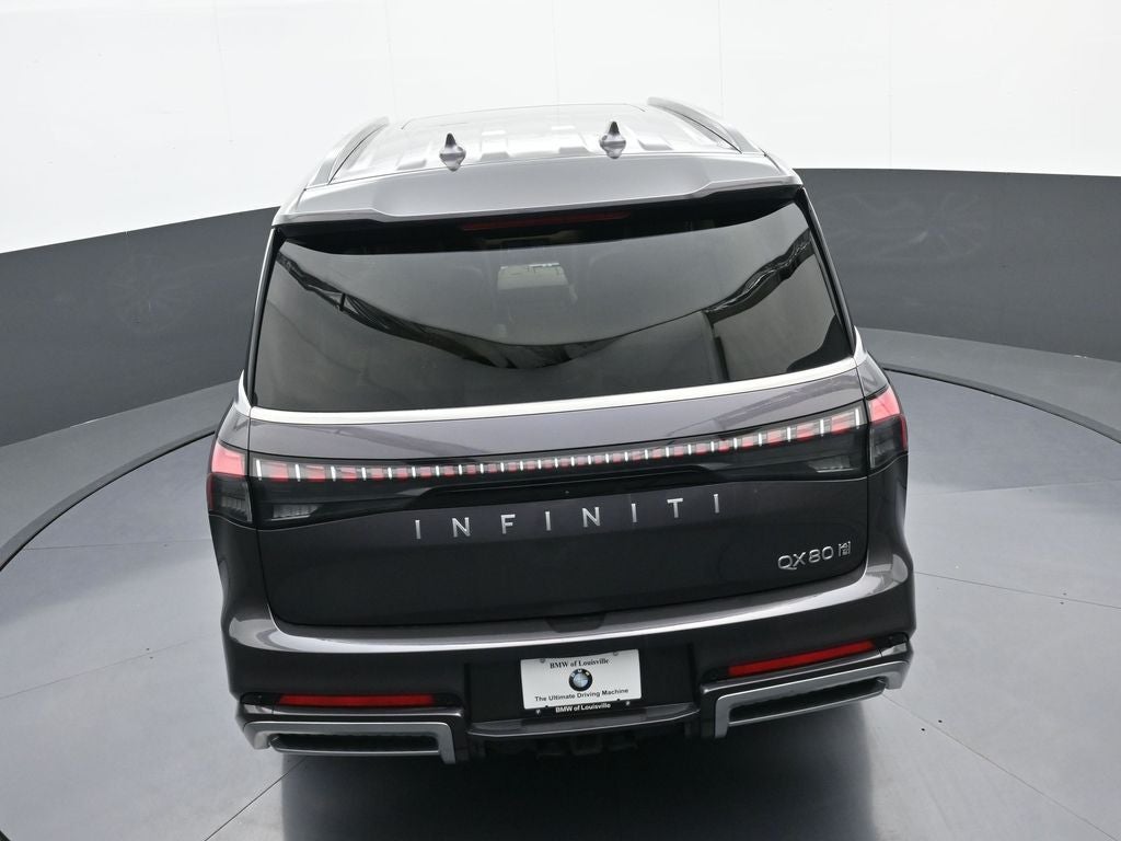 2025 INFINITI QX80 LUXE