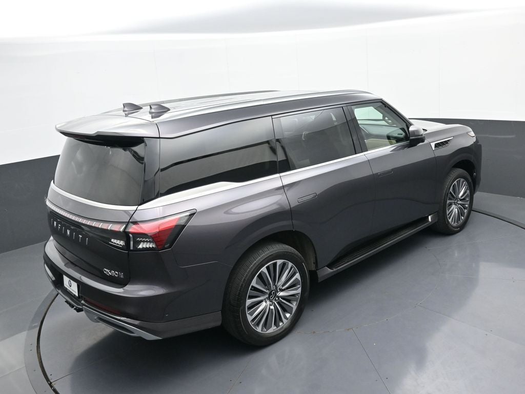 2025 INFINITI QX80 LUXE
