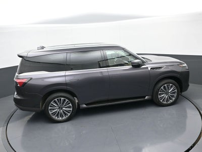 2025 INFINITI QX80 LUXE