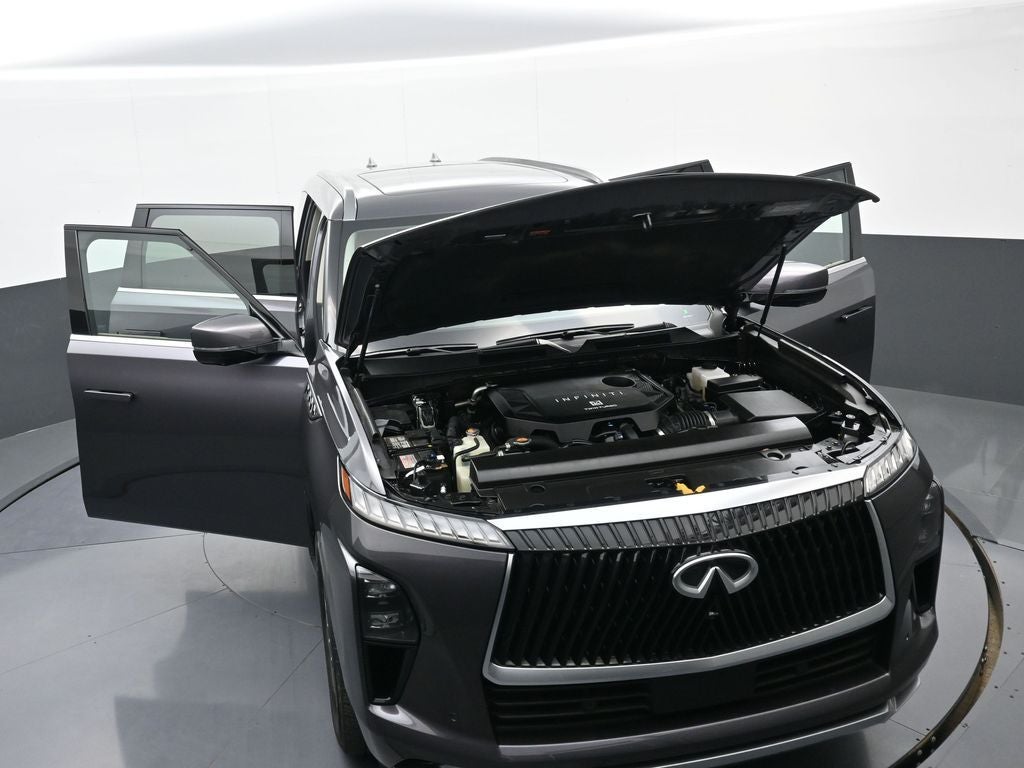 2025 INFINITI QX80 LUXE
