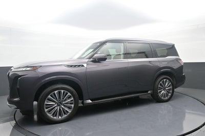 2025 INFINITI QX80 LUXE