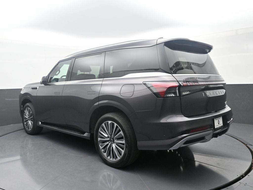 2025 INFINITI QX80 LUXE