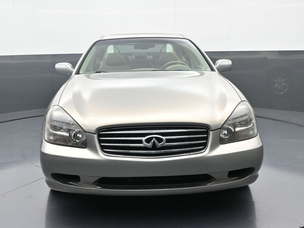 2004 INFINITI Q45 Premium