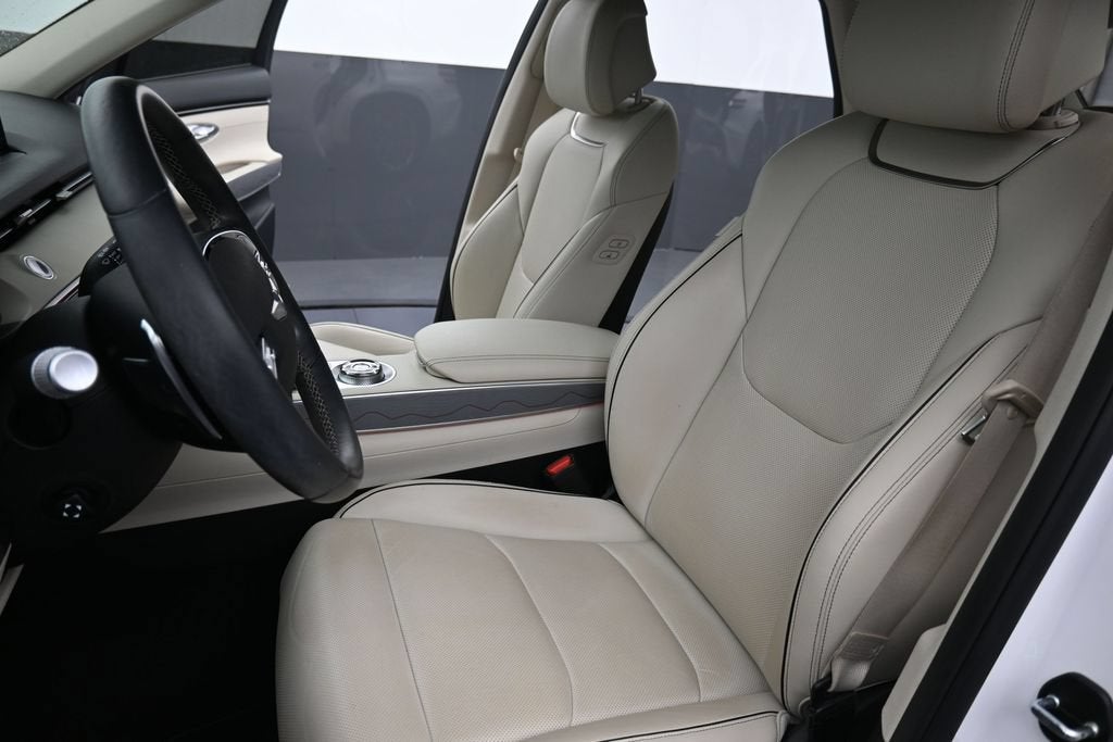 2022 Genesis GV70 2.5T