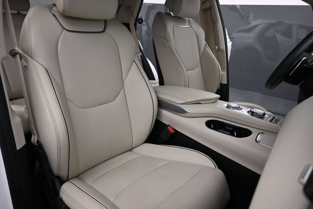 2022 Genesis GV70 2.5T