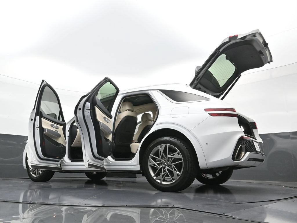 2022 Genesis GV70 2.5T