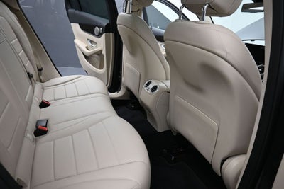 2021 Mercedes-Benz GLC GLC 300