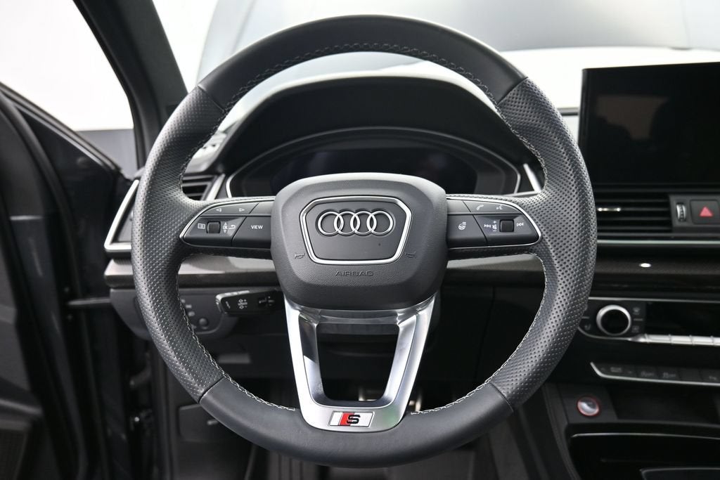 2023 Audi SQ5 Premium Plus