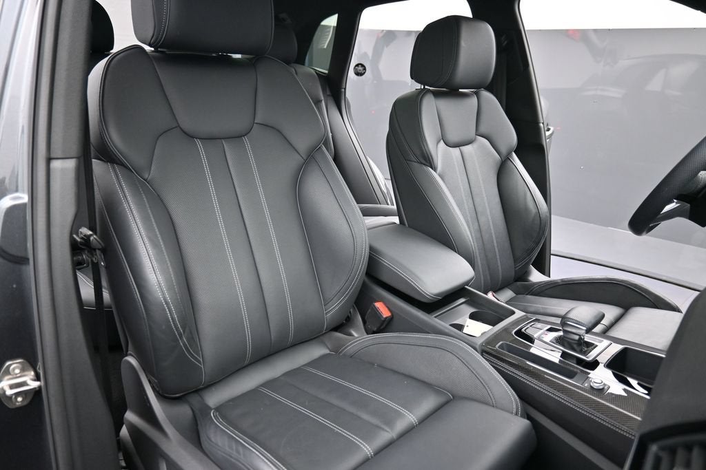 2023 Audi SQ5 Premium Plus