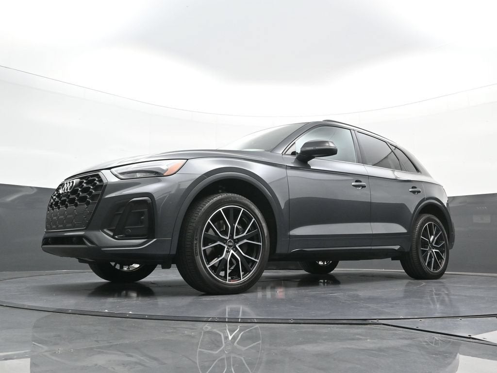 2023 Audi SQ5 Premium Plus