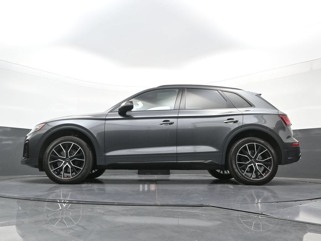 2023 Audi SQ5 Premium Plus