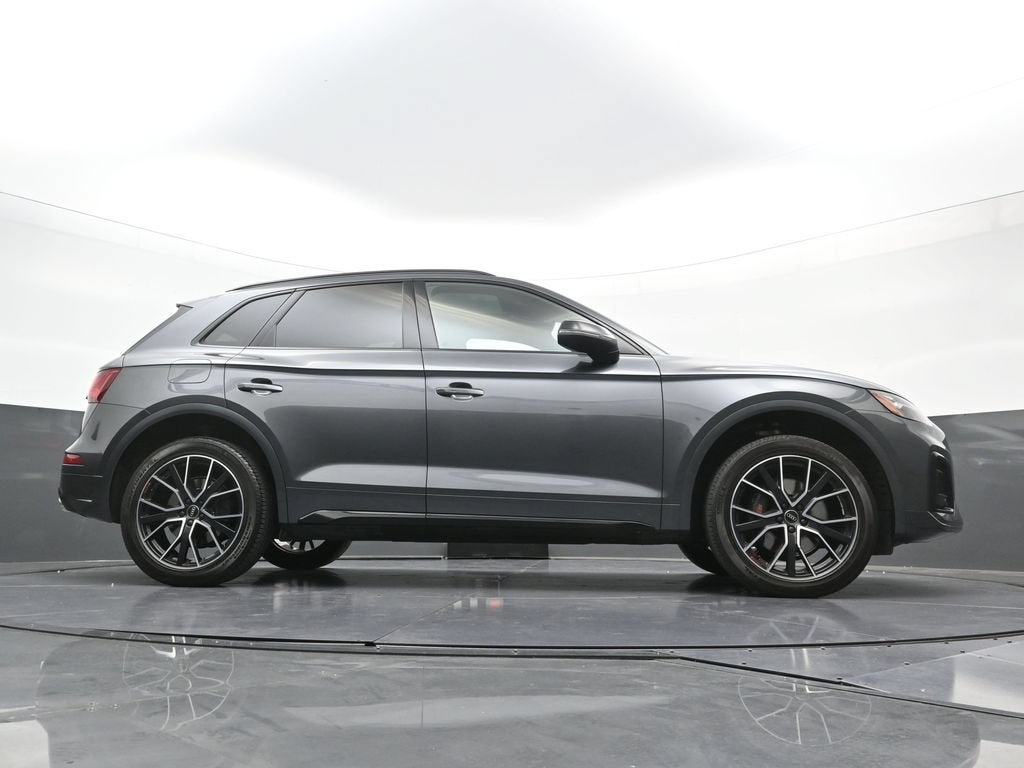 2023 Audi SQ5 Premium Plus