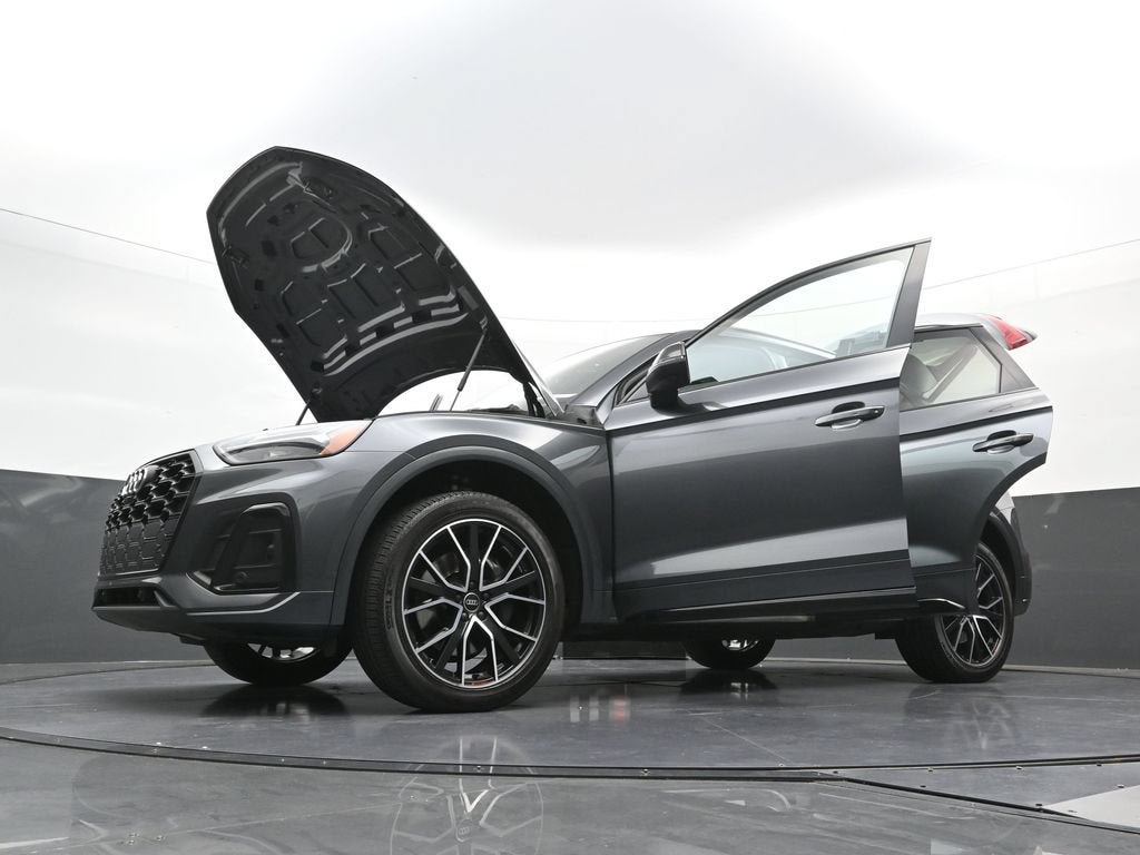 2023 Audi SQ5 Premium Plus