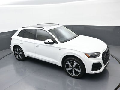 2022 Audi Q5 S line Premium Plus