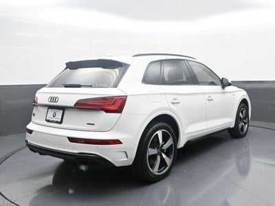 2022 Audi Q5 S line Premium Plus