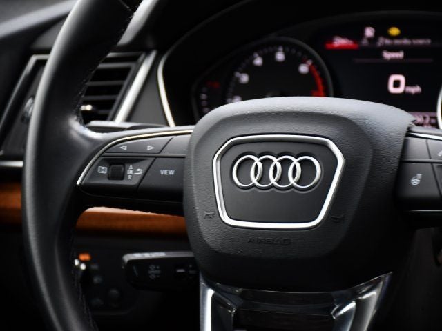 2023 Audi Q5 S line Premium