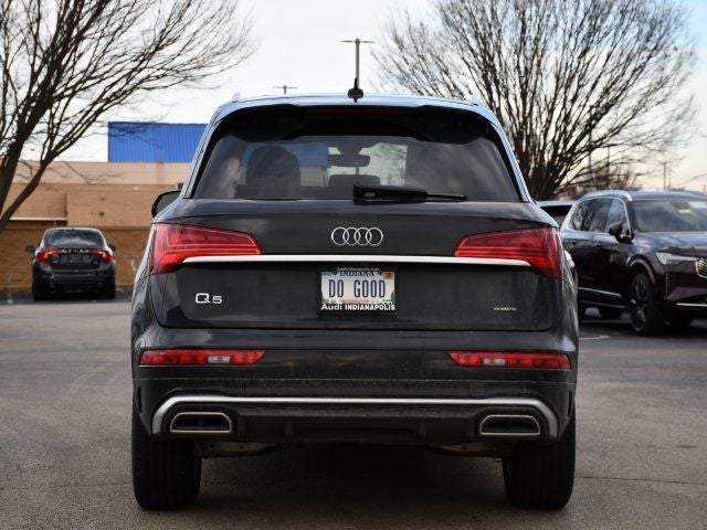 2023 Audi Q5 S line Premium