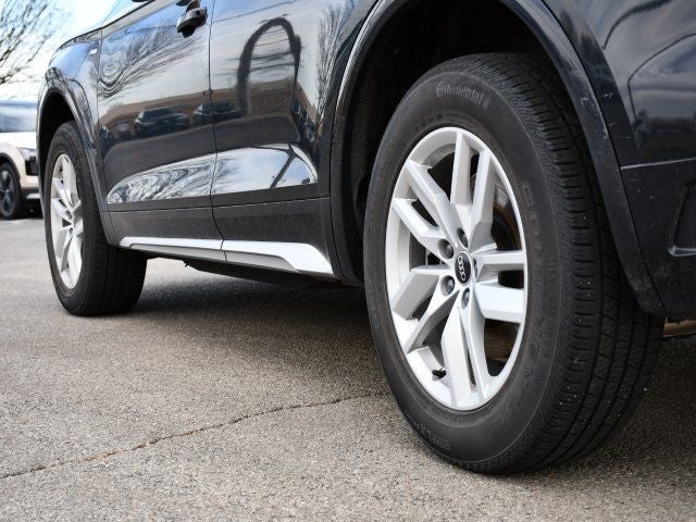 2023 Audi Q5 S line Premium