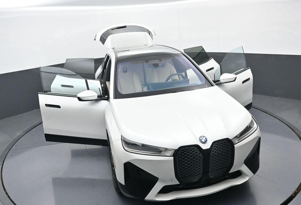 2024 BMW iX xDrive50