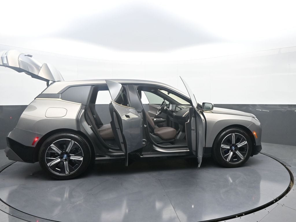 2023 BMW iX xDrive50