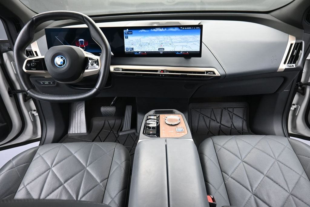 2023 BMW iX M60