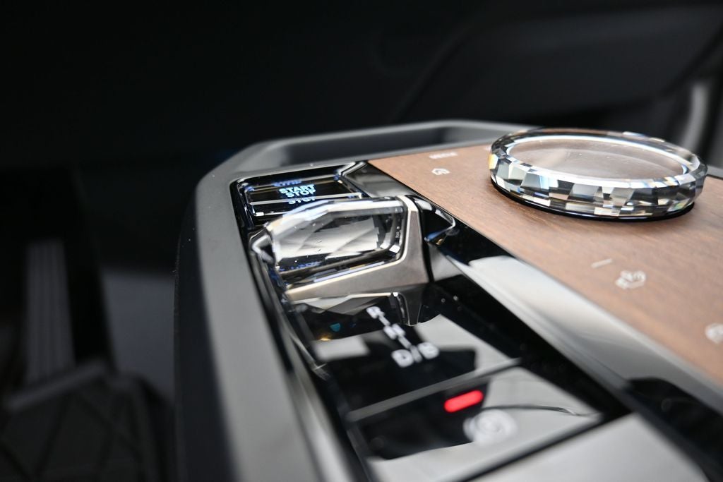 2023 BMW iX M60