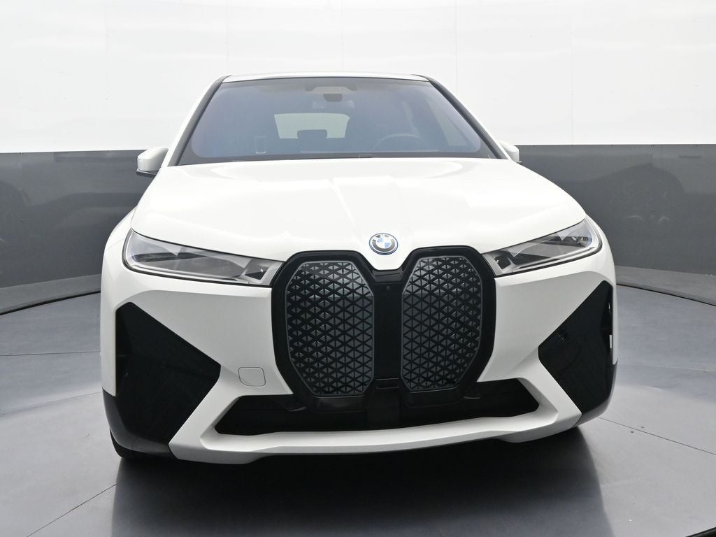 2023 BMW iX M60