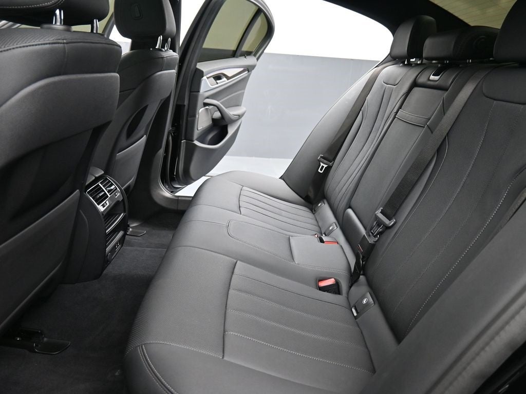 2023 BMW 5 Series 530i xDrive