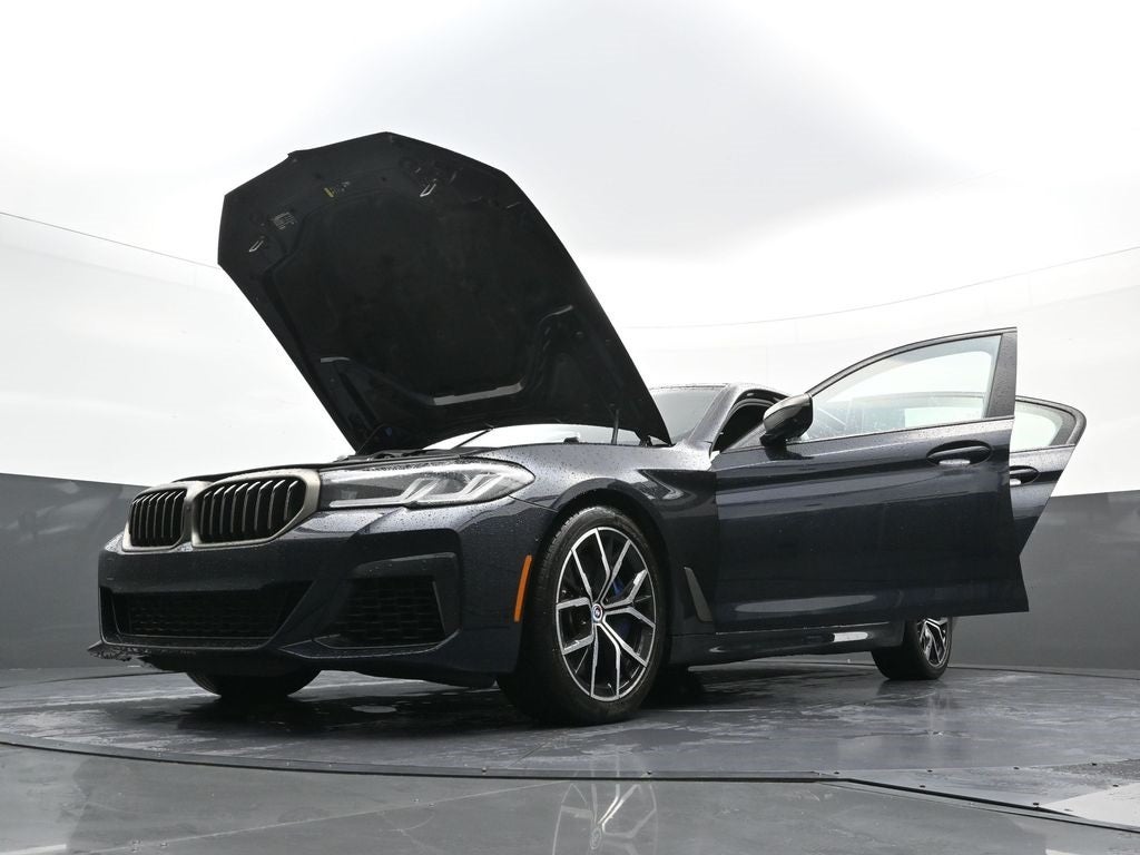 2023 BMW 5 Series M550i xDrive