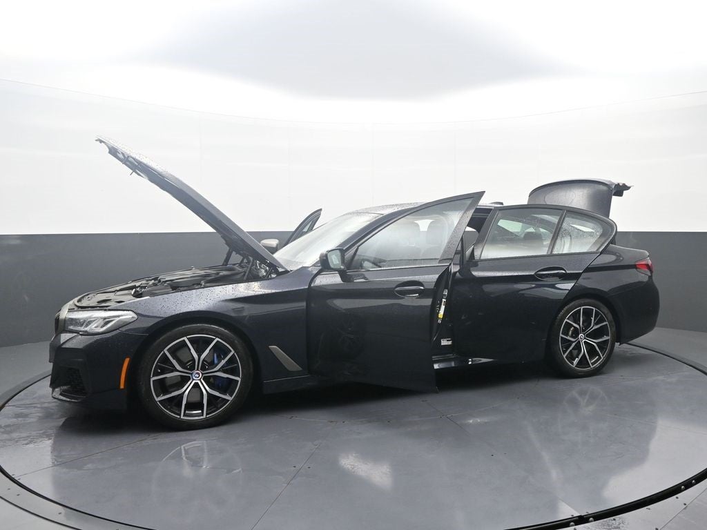 2023 BMW 5 Series M550i xDrive