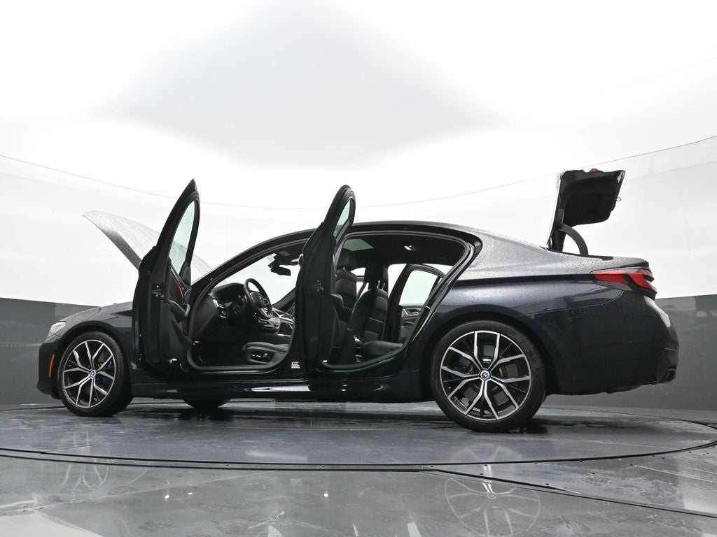 2023 BMW 5 Series M550i xDrive