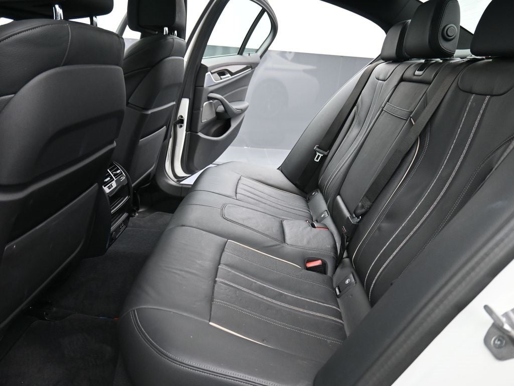 2023 BMW 5 Series M550i xDrive