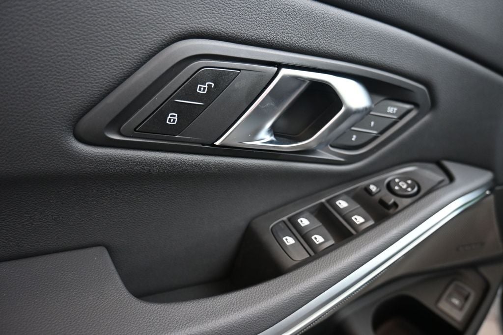 2026 BMW 3 Series 330i xDrive