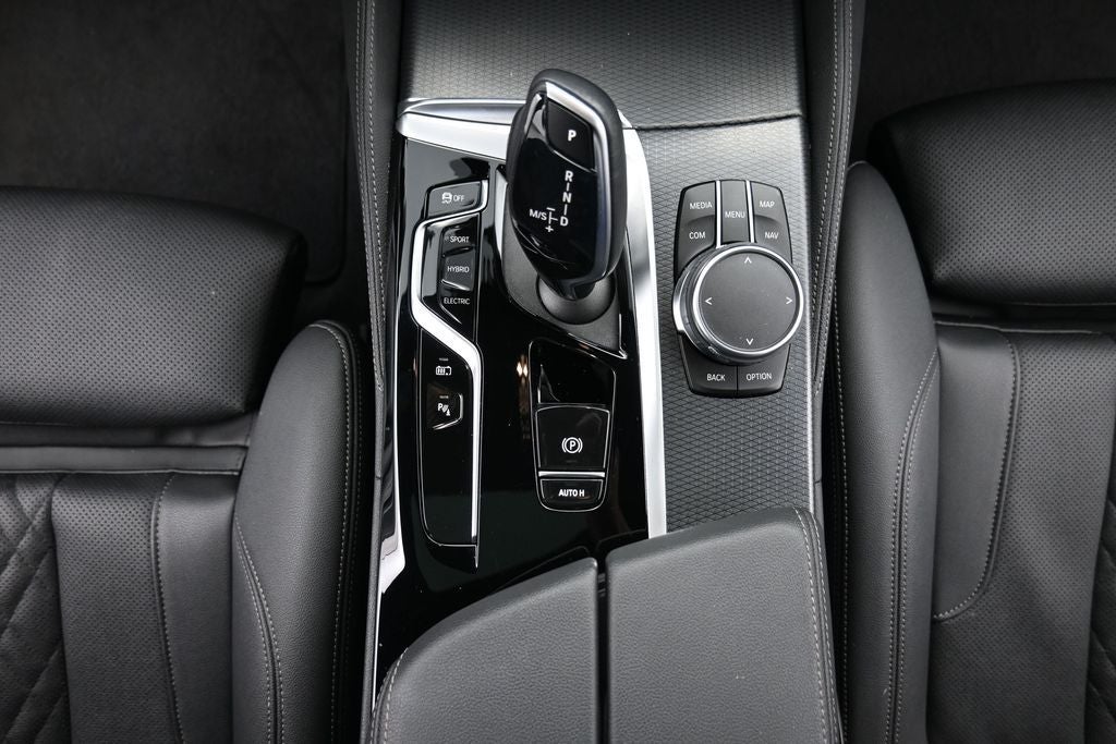 2023 BMW 5 Series 530e xDrive