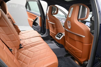 2023 BMW 7 Series 760i xDrive