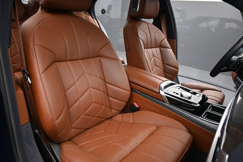 2023 BMW 7 Series 760i xDrive