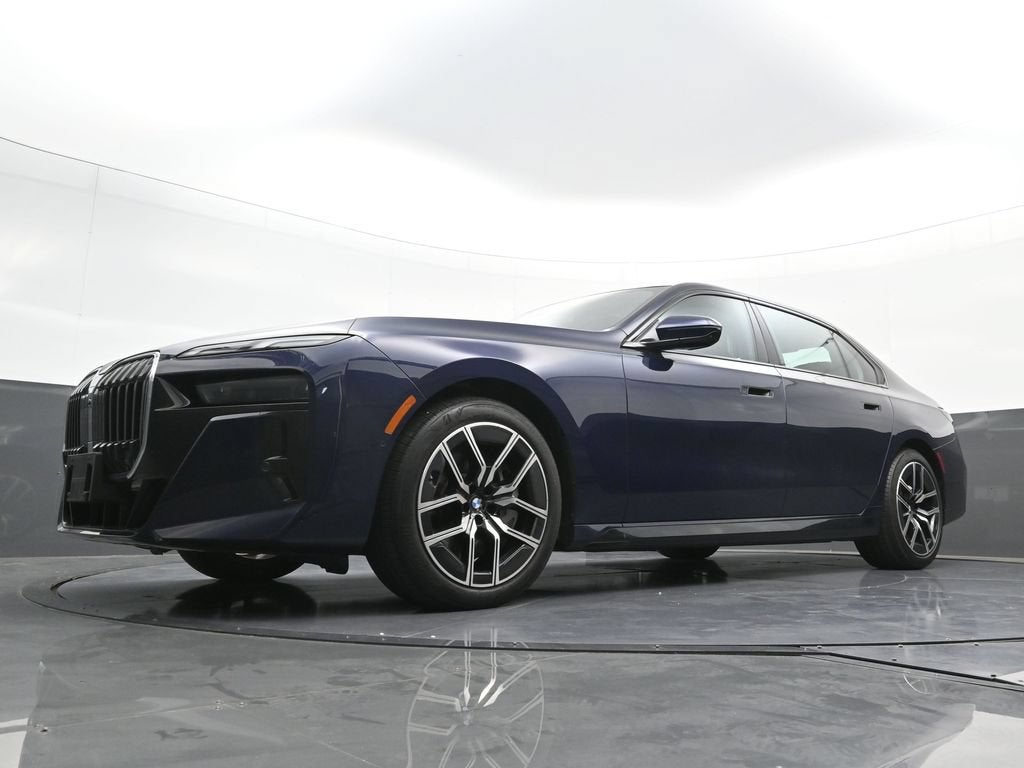 2023 BMW 7 Series 760i xDrive