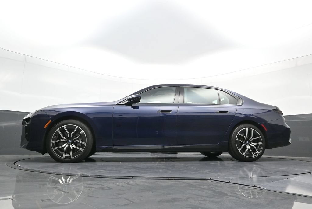 2023 BMW 7 Series 760i xDrive