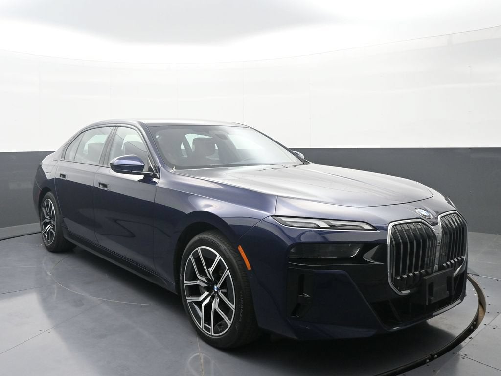 2023 BMW 7 Series 760i xDrive