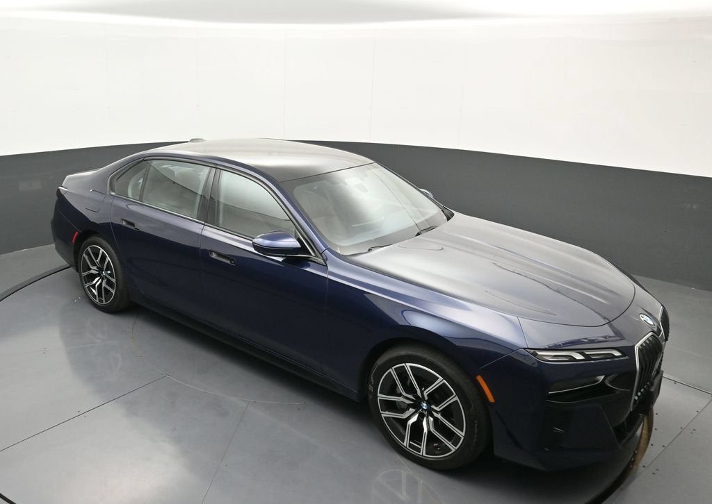 2023 BMW 7 Series 760i xDrive