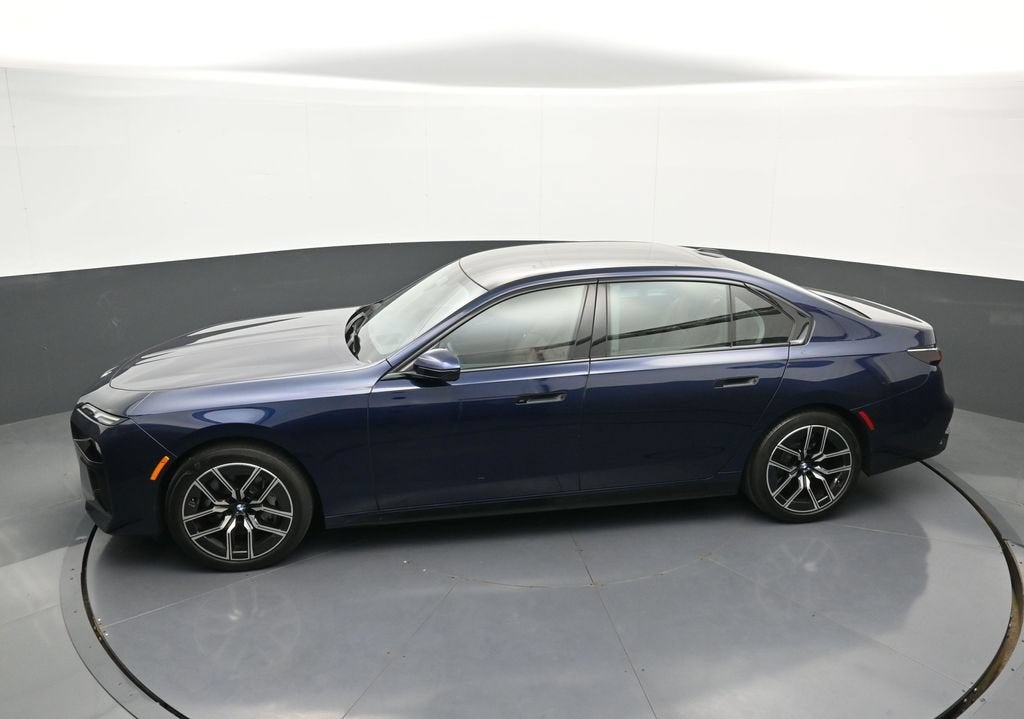 2023 BMW 7 Series 760i xDrive