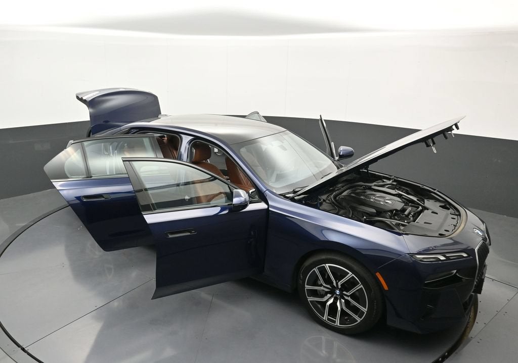 2023 BMW 7 Series 760i xDrive