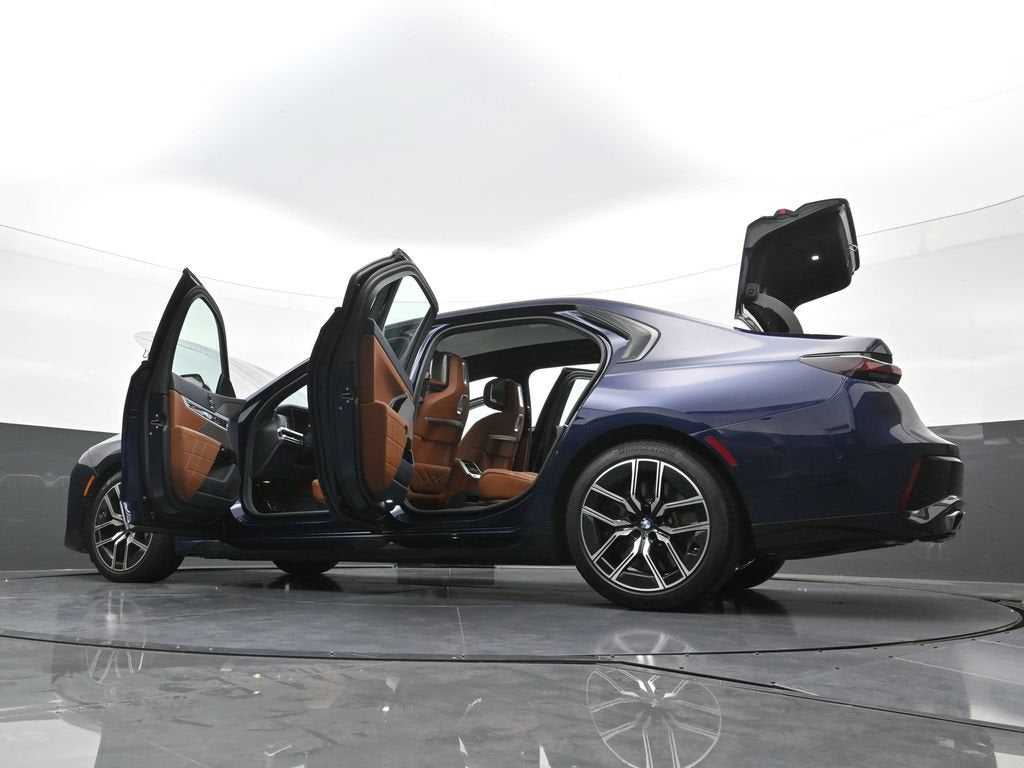 2023 BMW 7 Series 760i xDrive