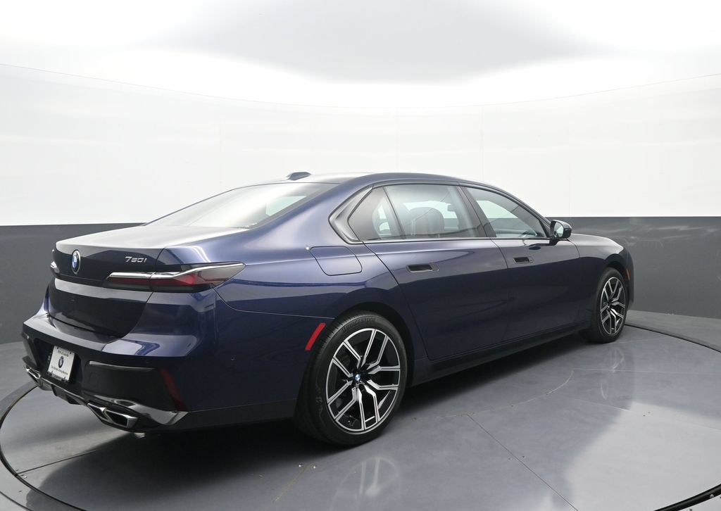 2023 BMW 7 Series 760i xDrive