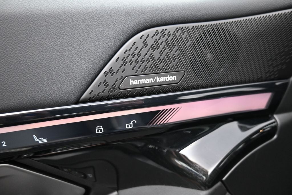 2025 BMW 5 Series 540i xDrive