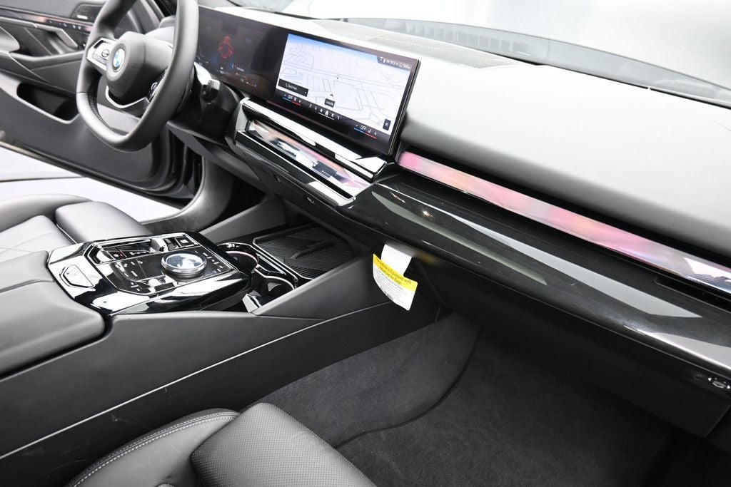 2025 BMW 5 Series 540i xDrive