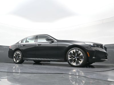 2025 BMW 5 Series 540i xDrive